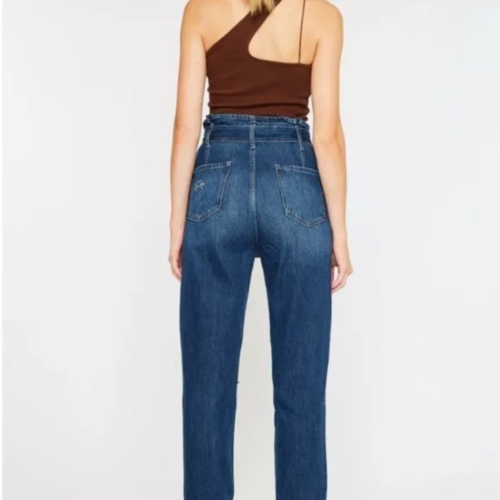 KanCan Ultra High Rise Belted Paperbag Mom Jeans  Denim Dark Wash Size 15/31 - Picture 2 of 9
